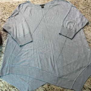 Linda Matthew’s New York Lightweight Gray Asymmetrical Hem Lagenlook Knit Top 3X